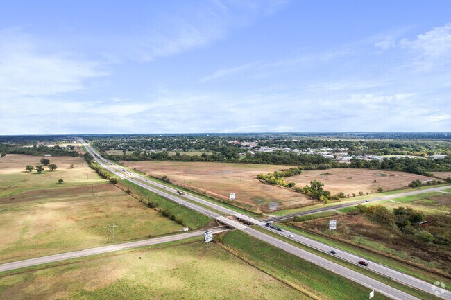 Highway 35 keeps Purcell well connected.