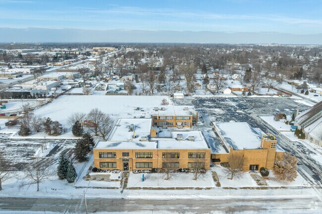 Great Oaks Academy aerial.