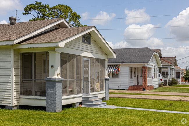 Older well-maintained homes can be found throughout Reserve.