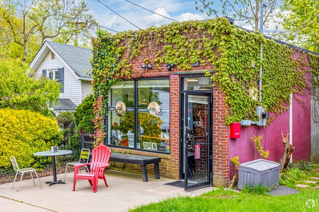 Grab a quick bite at 17A Cafe in Roslyn Heights.