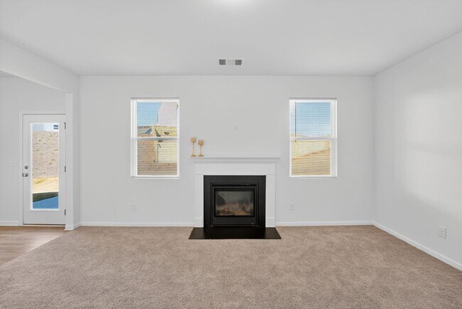 233 Bloomfield Cir, Canton, GA 30114 - photo 6