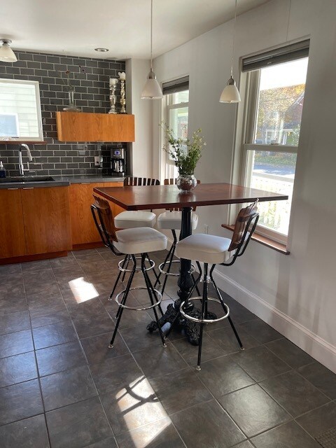 85 West St unit 85 West, Winooski, VT 05404 - photo 1