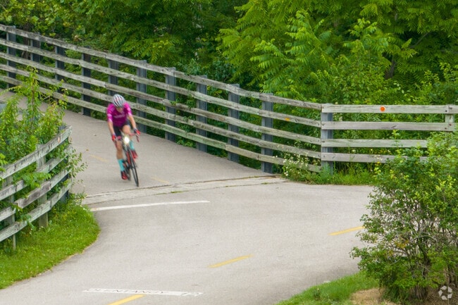 There are many trails for cyclists to take advantage of in Linworth Village.
