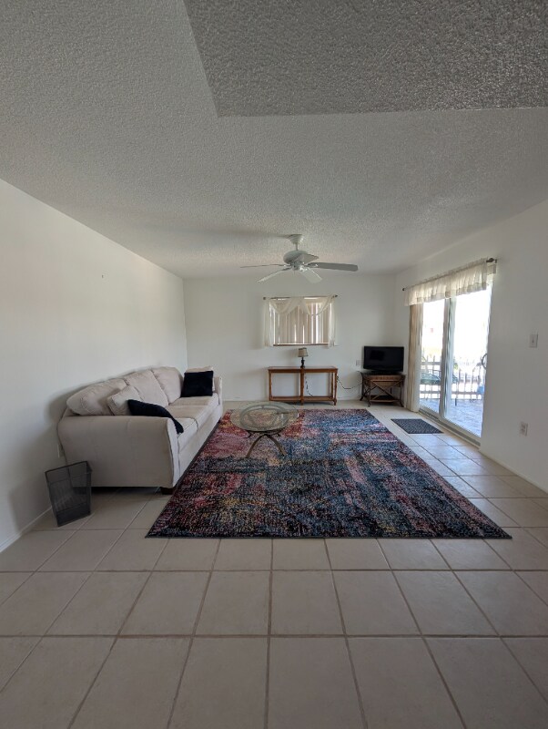 340 Base Ave E Unit 325, Venice, FL 34285