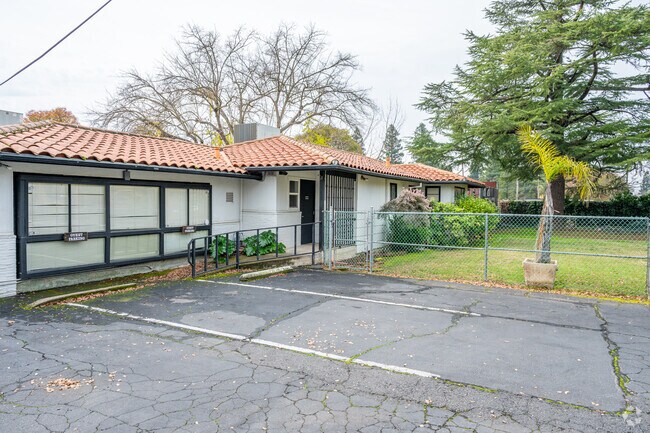 Drop your kids off at El Rancho School.