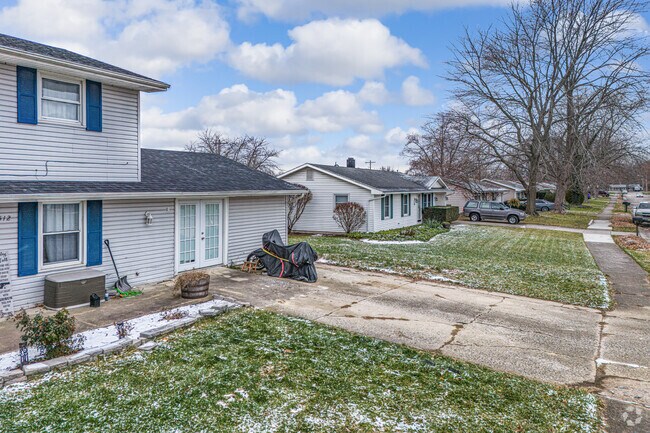 There are many architectural styles in Kern Valley.