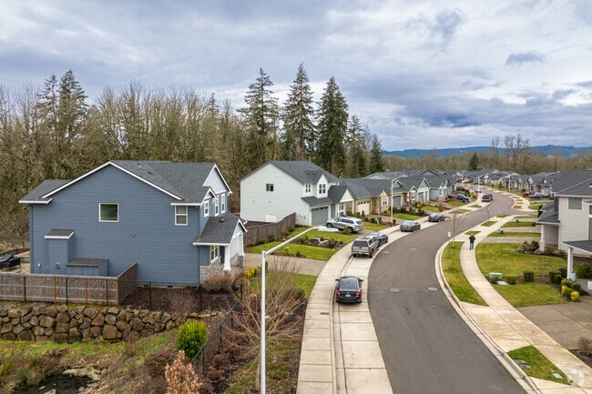 Cornelius is rapidly growing with the construction of contemporary new build communities on its rural borders.