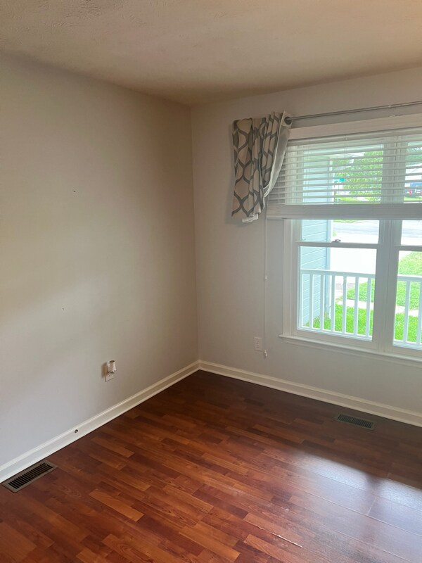 400 Abbottswood Dr, Fayetteville, NC 28301 - photo 5