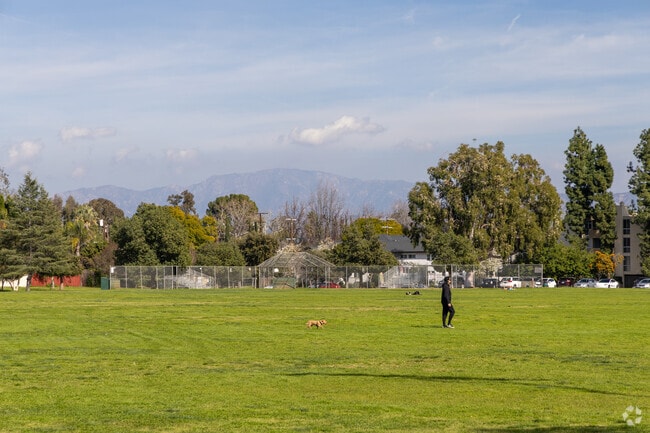 Van Nuys has great views of the San Gabriel Mountains.
