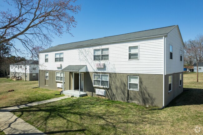 Hampton View Apartment, Gaffney, SC 29341 - photo 2