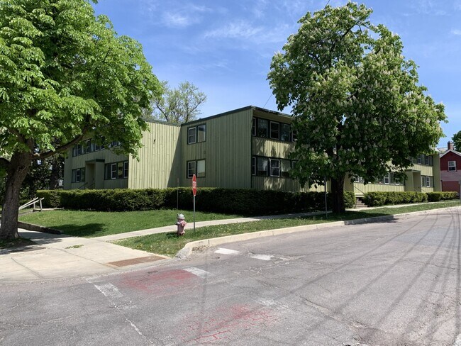 222 Summit St unit 5, Burlington, VT 05401 - photo 2