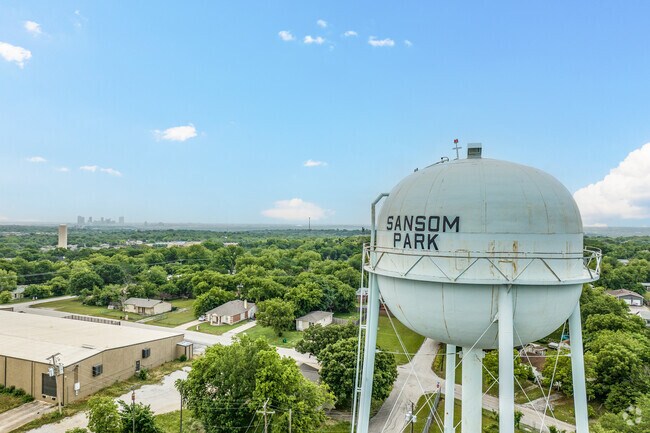 Residents will discover affordable living in the Sansom Park neighborhood.