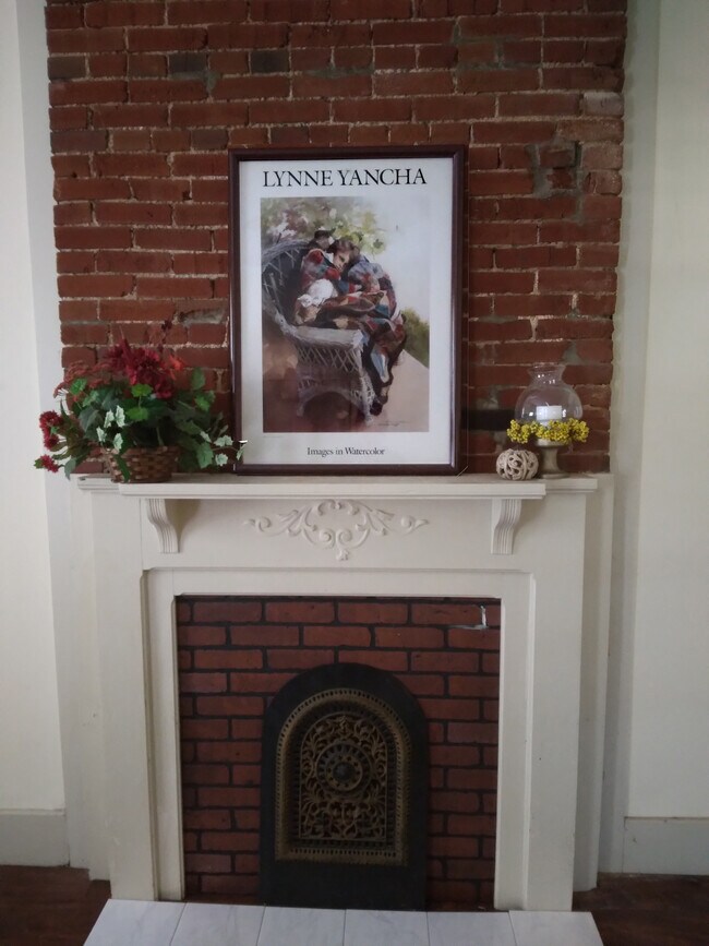 1300 S 3rd St, Louisville, KY 40208