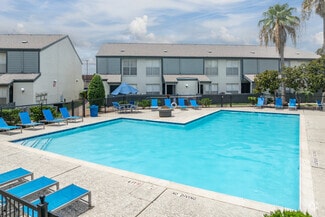 10925 Beamer Rd, Houston, TX 77089