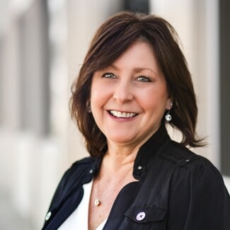 Darla Lyons