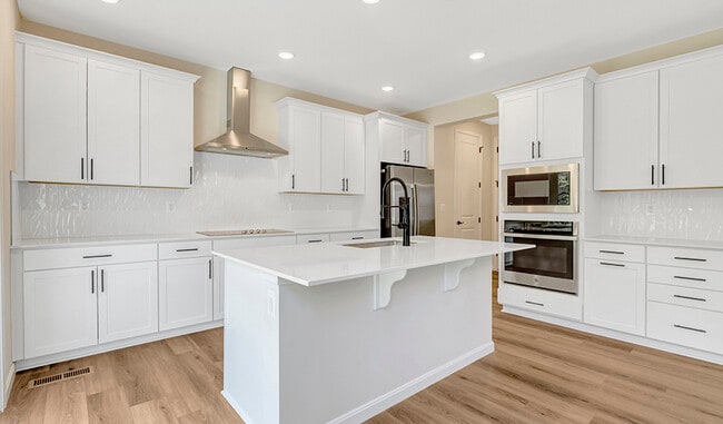 35670 Aspen Way, Lake of the Woods, VA 22508 - photo 3