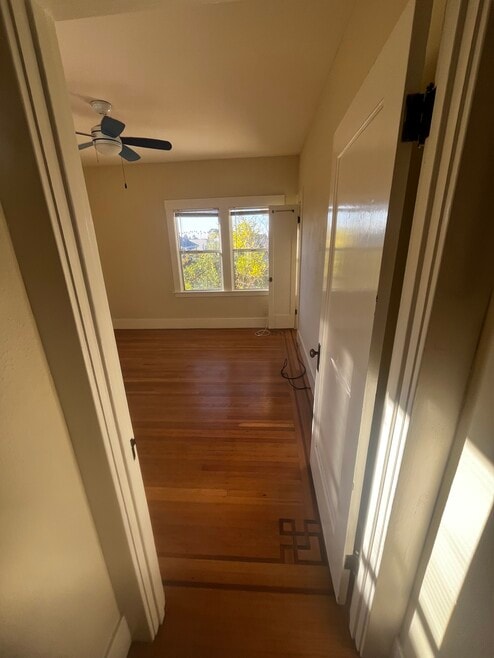 917 Macarthur Blvd, Oakland, CA 94610 - photo 1