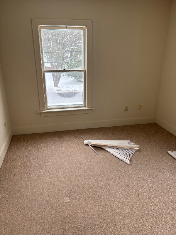 177 N Main St unit 2, South Deerfield, MA 01373 - photo 5
