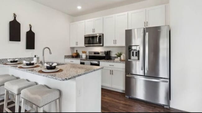 3535 Bisham Wood Ln, Powell, TN 37849 - photo 6