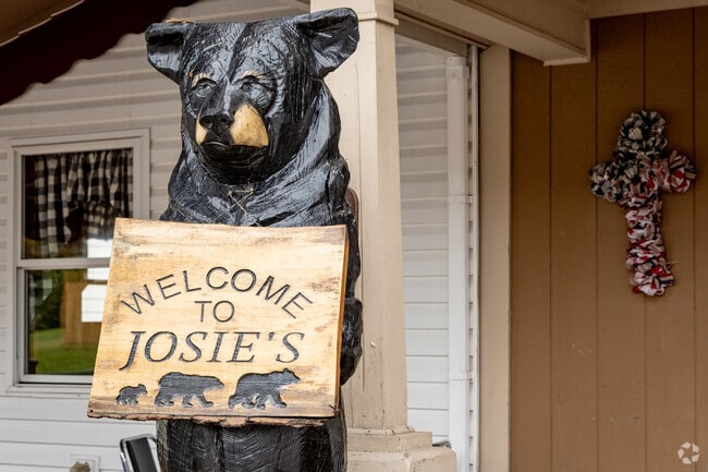 Residents of White grab breakfast at Josie’s Family Restaurant, a cozy spot for homestyle meals.