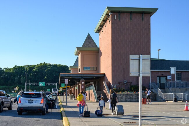 Southeast is 39 miles from Stewart International Airport.