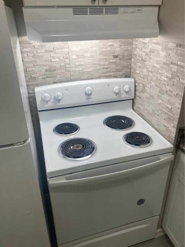 7560 Mentor Ave unit 1BD, Mentor, OH 44060 - photo 4