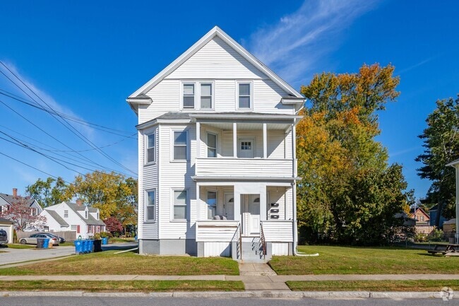 Three story duplex homes with multiple entrances are common in Eden Park, Cranston.