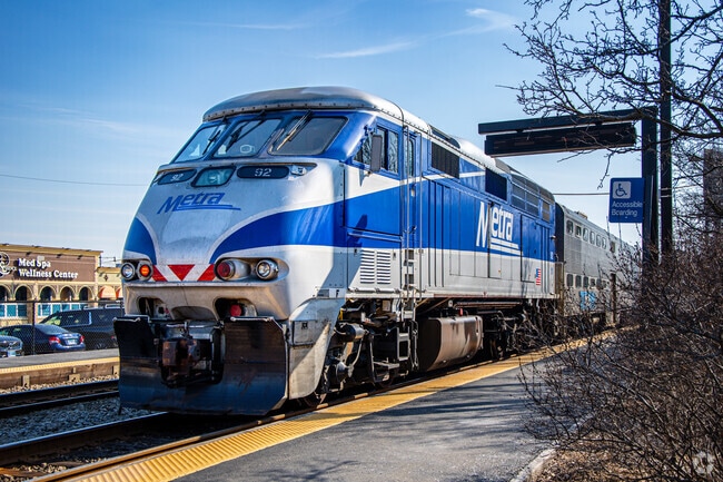 Lincolnwood commuters can hop on the Edgebrook Metra station.