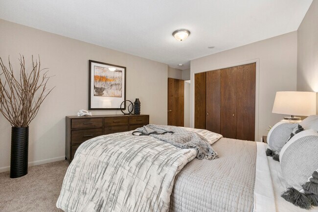 Golden Valley Greenway, Crystal, MN 55422 - photo 6