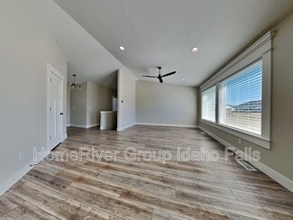 3924 N Ventura Ave, Idaho Falls, ID 83401