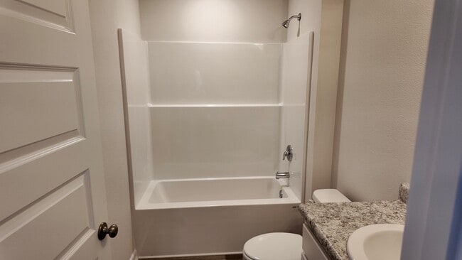 6448 Firefly Dr, Milton, FL 32583 - photo 7