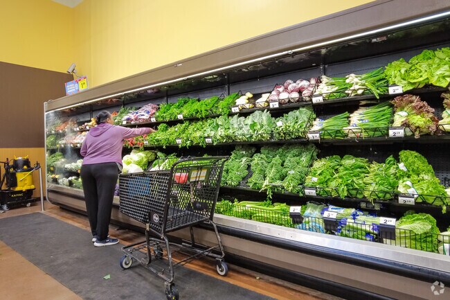 Residents of Woodhill find fresh produce at Kroger.
