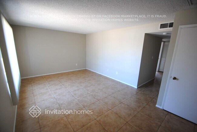 5337 W Berkeley Rd, Phoenix, AZ 85035 - photo 2