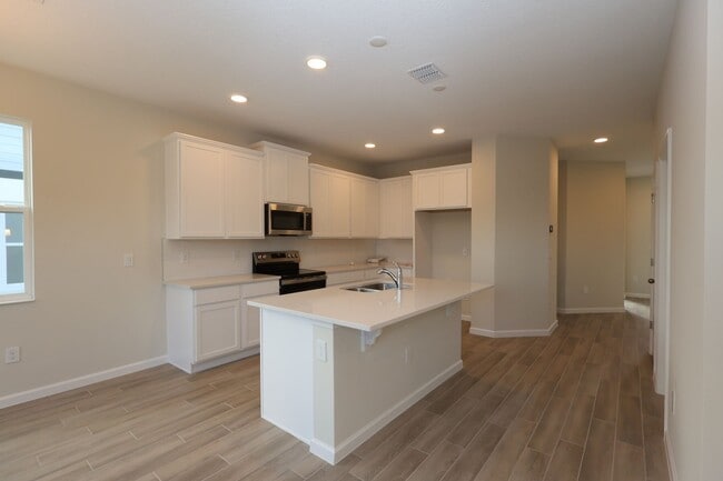 9398 Bolshoi Aly, Winter Garden, FL 34787 - photo 7