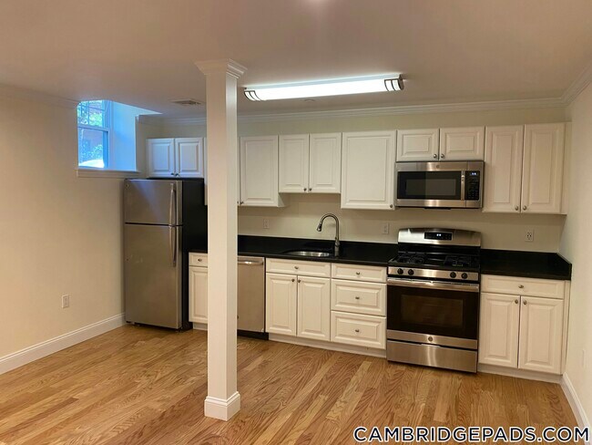 18 Chauncy St unit B, Cambridge, MA 02138 - photo 4