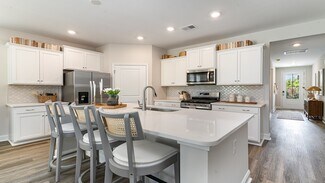 412 Clear Lake Dr, Conway, SC 29526