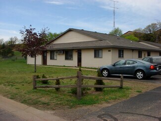 684 Dutchman Dr Unit 684, Chippewa Falls, WI 54729