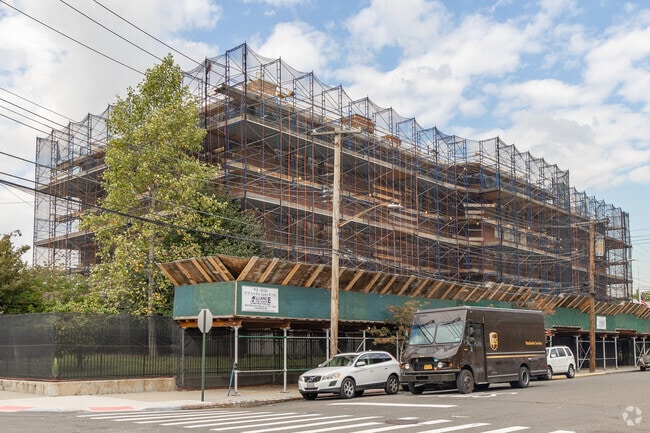 PS 36 is also know as the Saint Albans School.