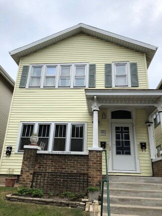 1527 N Jackson St, Milwaukee, WI 53202