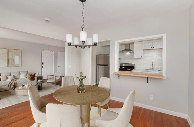 1607 Asmann Ave unit 20, Cincinnati, OH 45229 - photo 4