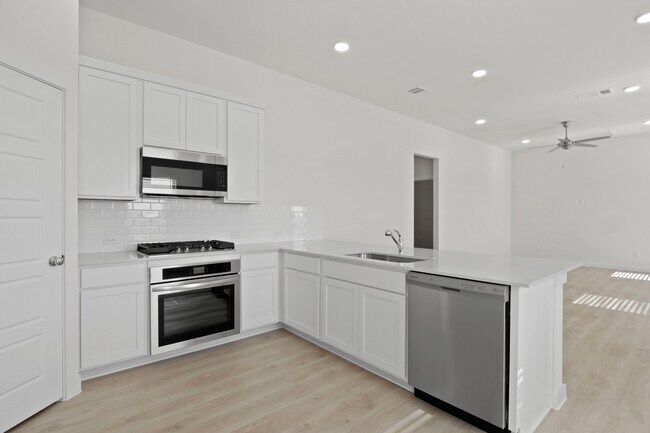 2716 Parkside Trail, Princeton, TX 75407 - photo 5