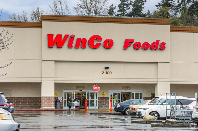 WinCo Foods near O'Brien is a popular spot for local shoppers to stock up on groceries.