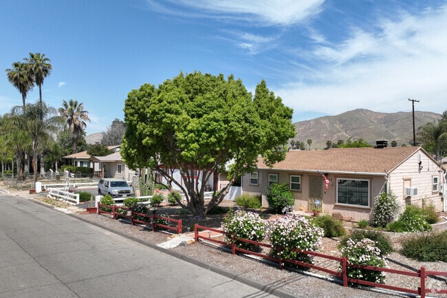 Traditional Ranch-style homes line the streets of Winchester.