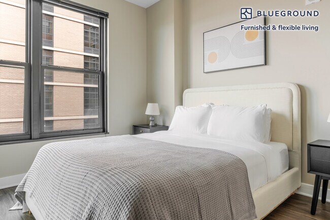 443 New York Ave NW unit FL6-ID1068, Washington, DC 20001 - photo 6