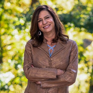 Ellen Paklos