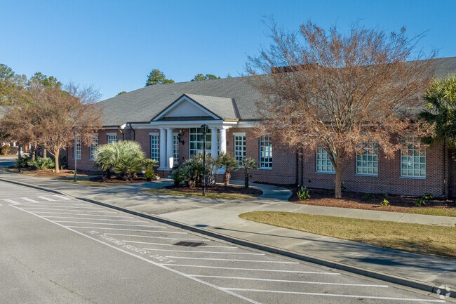 Hcs Scholars Academy High School offers several advanced programs for students.