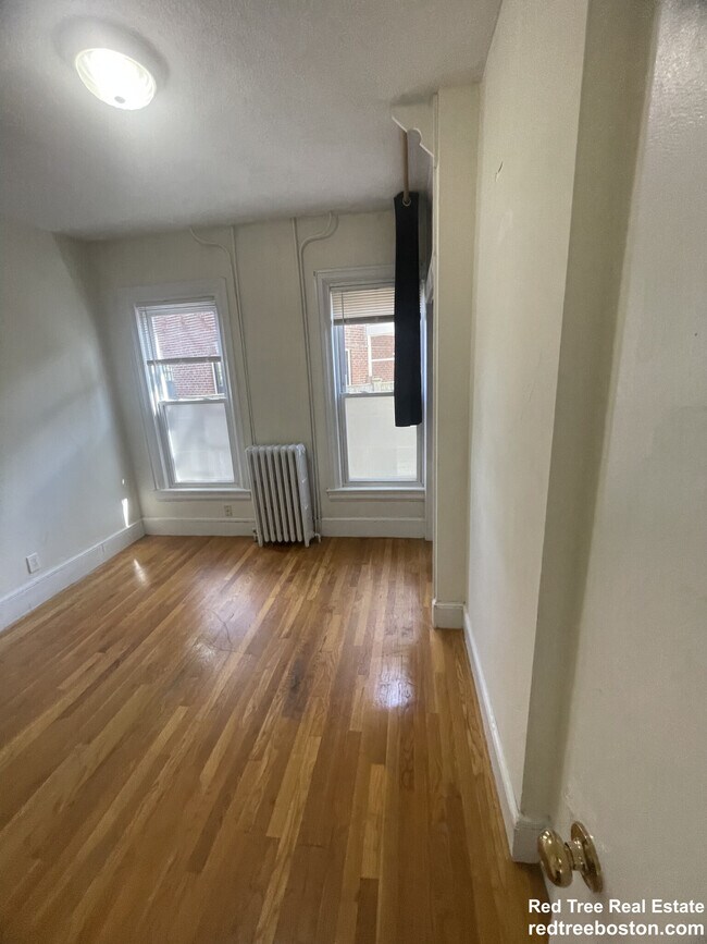 35A Harvard St unit 1, Brookline, MA 02445 - photo 6