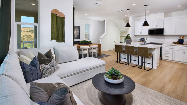 2113 Frost Ave, Chula Vista, CA 91913 - photo 7