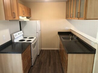 2524 Winchester Dr Unit 4, Lodi, CA 95240