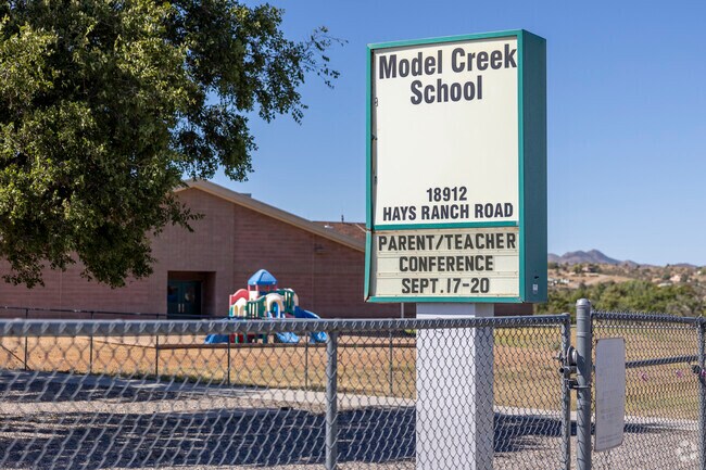 Model Creek Elementary School is the only school in Peeples Valley.